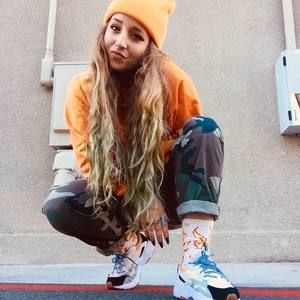 Meet your Posher, Shantelle